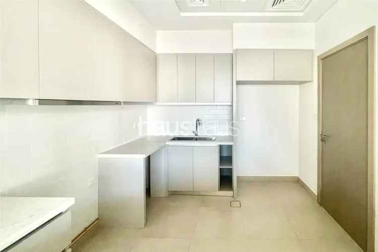 3 Bedroom Townhouse To Rent