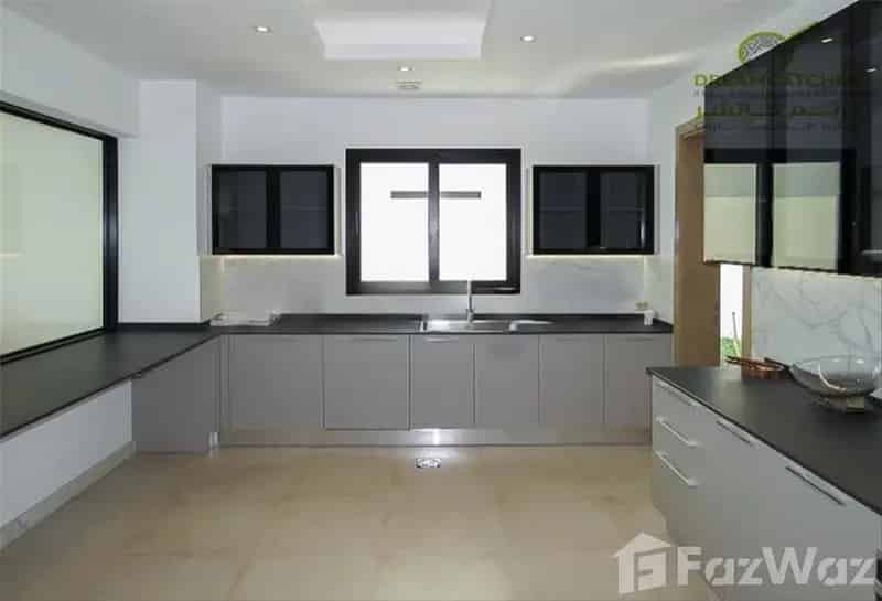 Buy Villa with 5 Bedrooms and Private Pool in Al Hamidiya 1