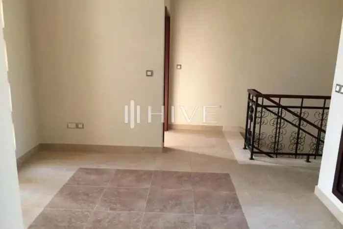 Spacious 4-Bedroom Townhouse in Mudon's Al Salam - Dubai