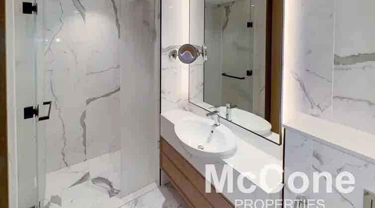 2 Bedroom 2468 Sq.Ft. Apartment for Sale in Zabeel Tower, Sheikh Zayed Road, Dubai