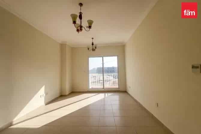 1 Bed Apartment For Sale in Mazaya 13