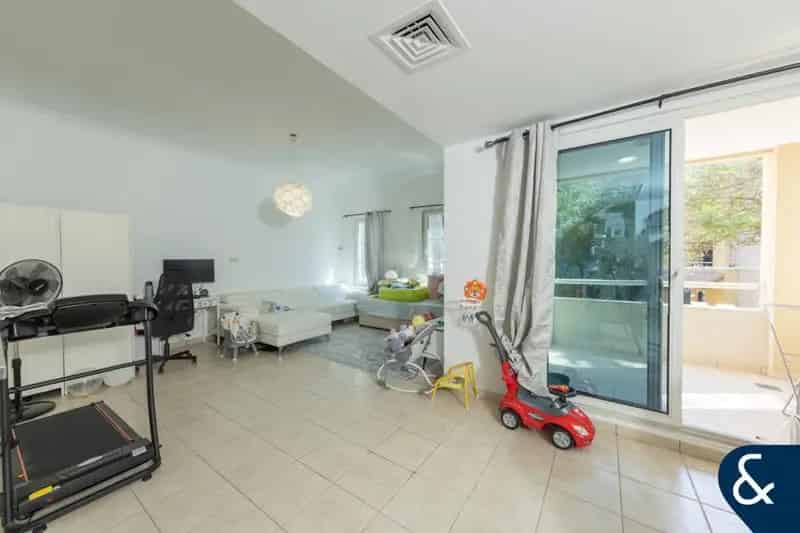 1 Bedroom Apartment for Sale in Garden West Apartments, Garden West Apartments, Green Community.