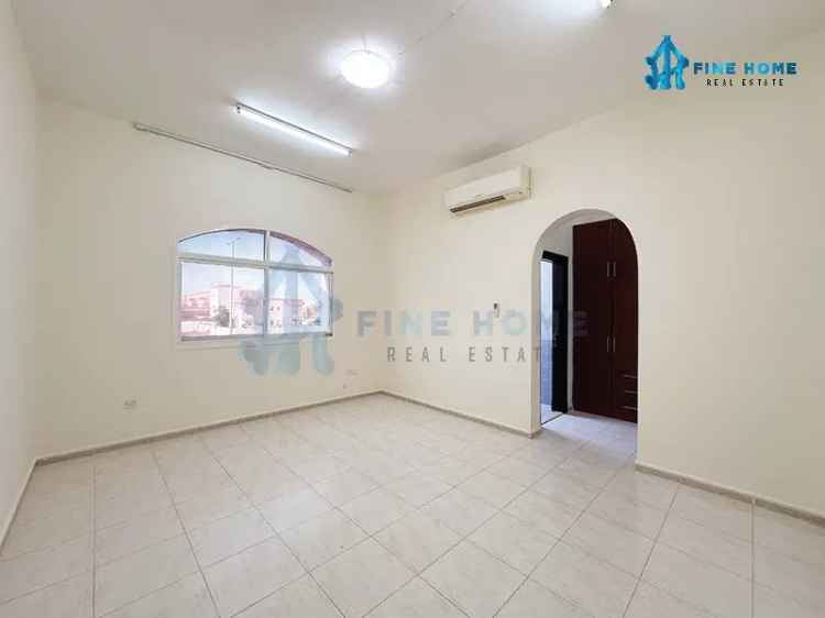 4 Bedroom 4100 Sq.Ft. Villa for Rent in Khalifa City A, Abu Dhabi