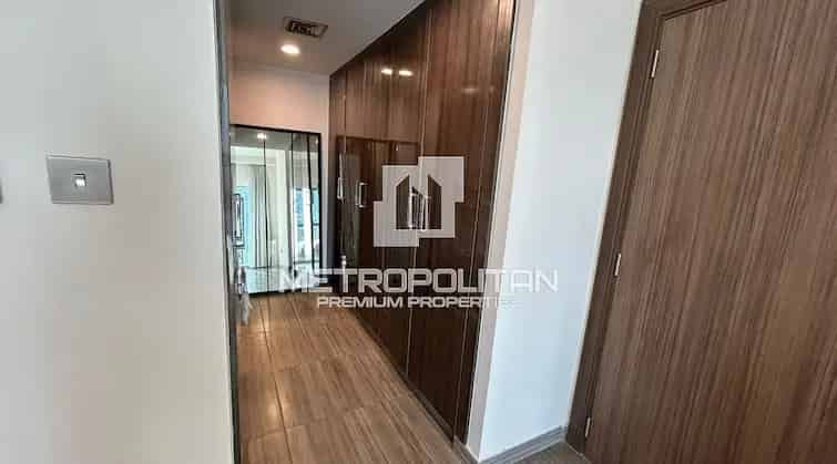 Buy 1 Bedroom Apartment in Jumeirah Lake Towers with Luxury Features