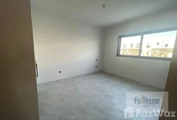 4 Bedroom Townhouse for sale at La Rosa