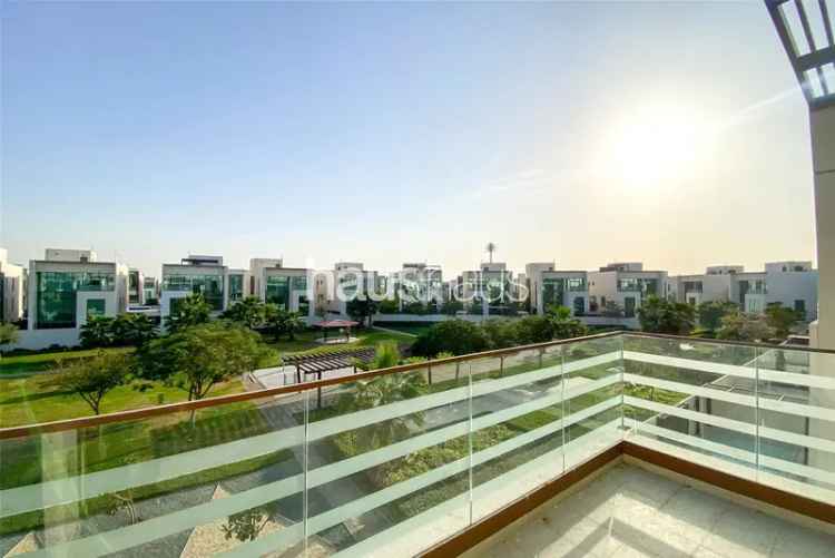 6 Bedroom Villa To Rent