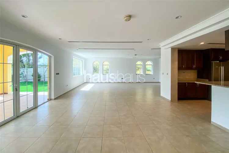 4 Bedroom Villa To Rent