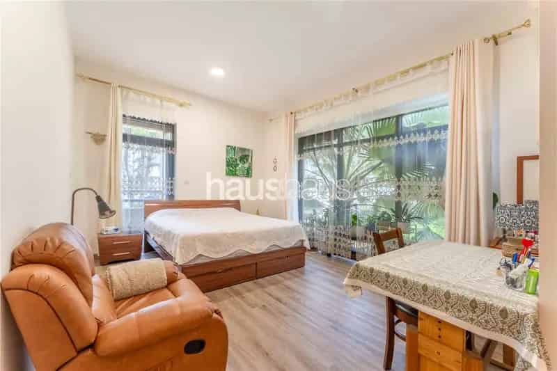 4 Bedroom Apartment For Sale