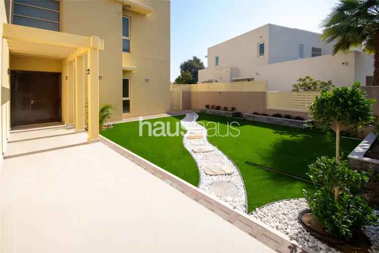 5 Bedroom Villa To Rent