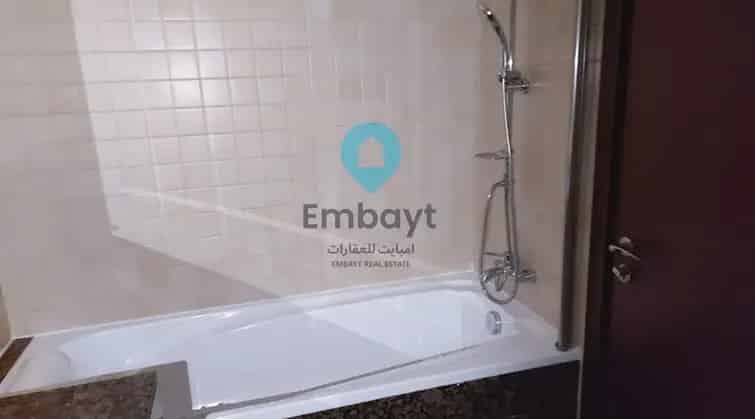 Rent 2 Bedroom Apartment in Jumeirah Beach Residence Dubai with Sea View
