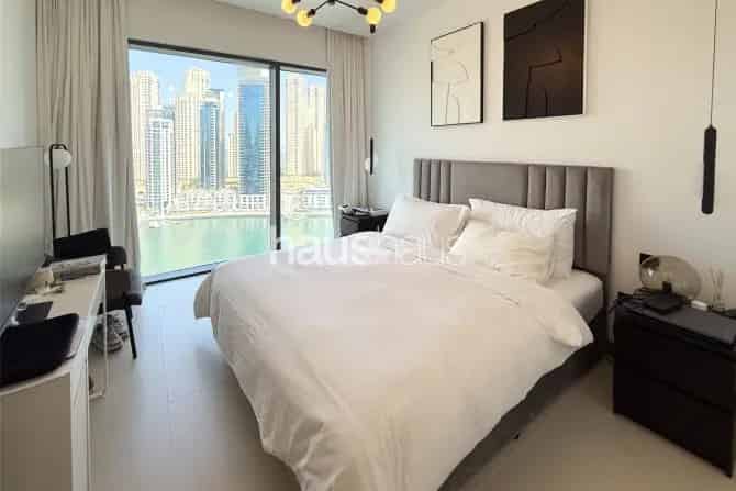 3 Bed Apartment For Sale in Vida Dubai Marina & Yacht Club