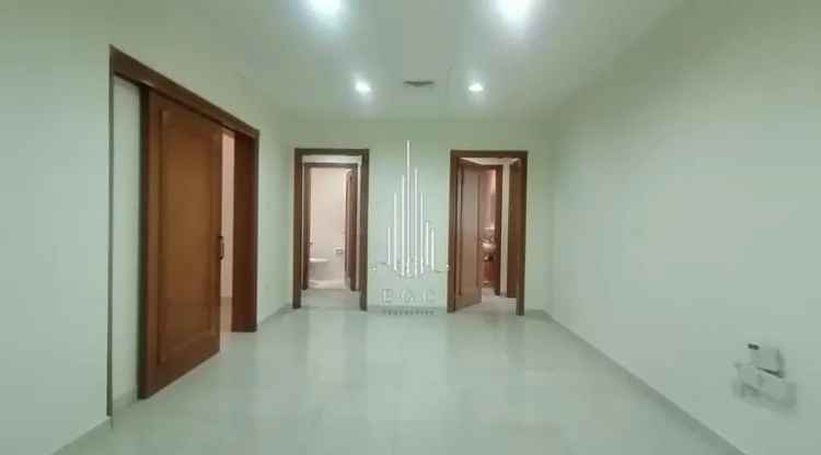 4 Bedroom 2800 Sq.Ft. Apartment for Rent in Cornich Al Khalidiyah, Al Khalidiyah, Abu Dhabi