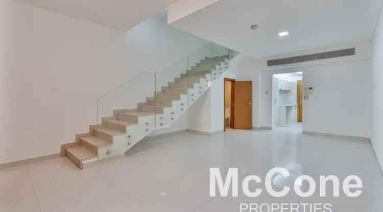 4 Bedroom 1401 Sq.Ft. Townhouse for Rent in JVC District 15, Jumeirah Village Circle (JVC), Dubai