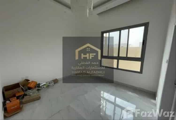 Buy Villa in Al Yasmeen with 5 Bedrooms and 6 Bathrooms