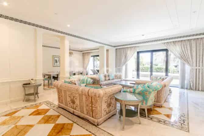 3 Bed Duplex For Sale in Palazzo Versace