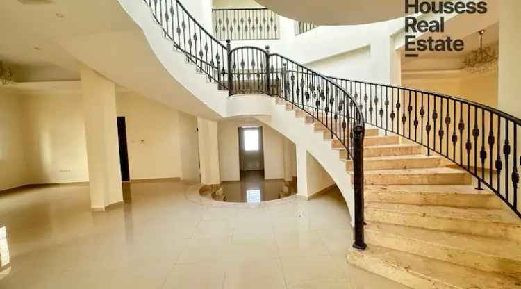 Villa for Rent in Al Barsha Dubai with 6 Bedrooms and Garden