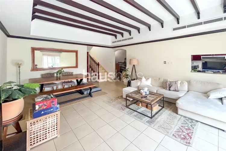 3 Bedroom Villa To Rent