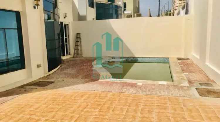 Rent 5 Bedroom Villa with Private Garden and Pool in Umm Suqeim