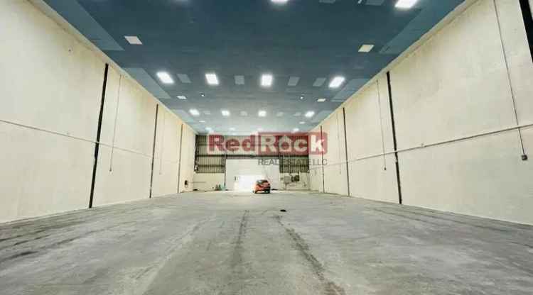 12322 Sq.Ft. Warehouse  for Rent in Al Quoz Industrial Area, Al Quoz, Dubai