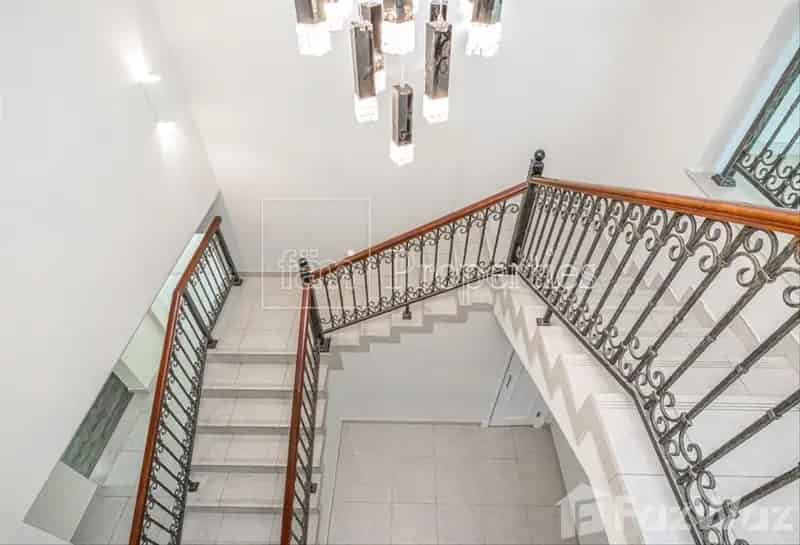 5 Bedroom Villa for sale at Esmeralda