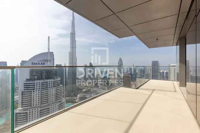 5 Bed Penthouse for Rent in Boulevard Point Downtown Dubai