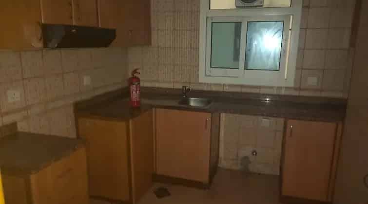 Rent 1 Bedroom Apartment in Dubai Silicon Oasis with Community View
