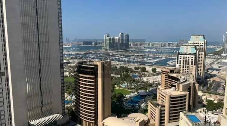 Rent 2 Bedroom Apartment in Jumeirah Beach Residence with Sea View
