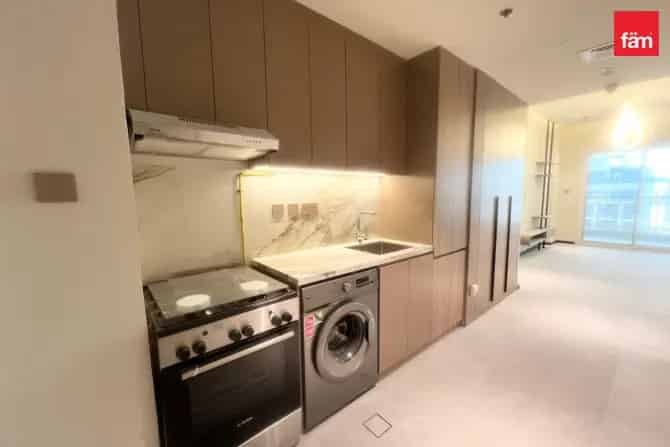 Studio Apartment To Rent in Burj View Arjan