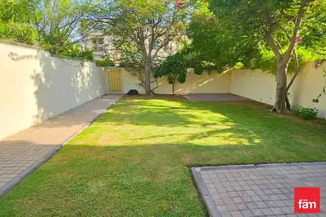 3 Bed Villa To Rent in Springs 15