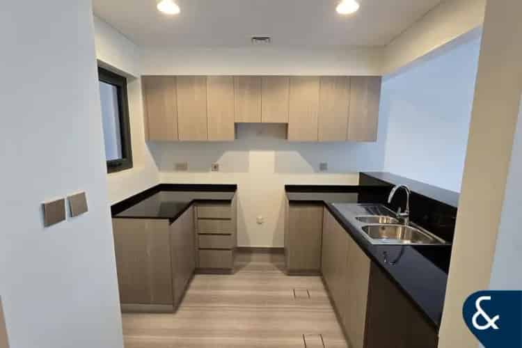 3 Bedroom Townhouse for Rent in Rockwood, Park Residences, DAMAC Hills.