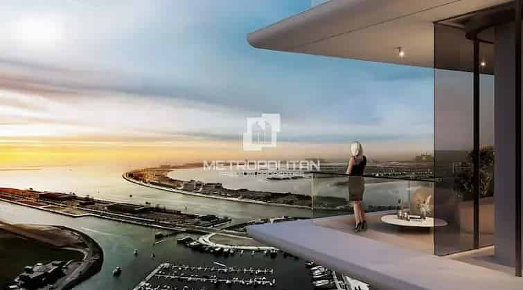 Buy Apartment in Dubai Harbour with 4 Bedrooms and Luxury Features