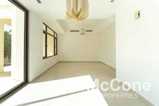 4 Bed Villa for Rent in Mira Oasis