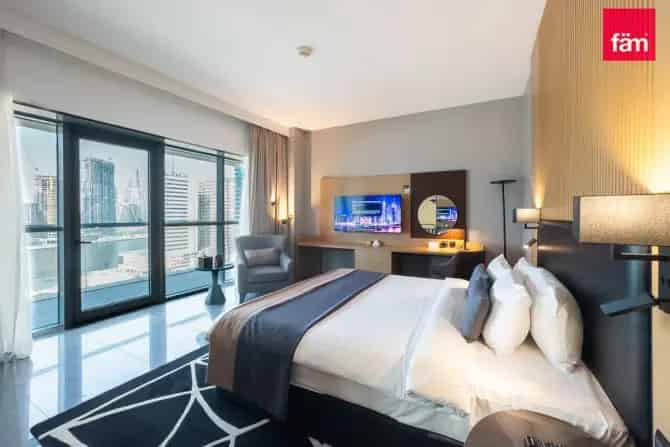 Studio Hotel Apartment For Sale in The First Collection Business Bay
