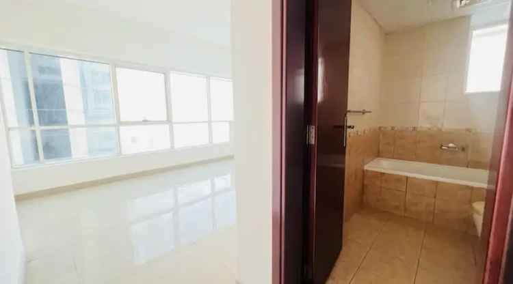 3 Bedroom 2150 Sq.Ft. Apartment for Rent in Sharjah Tower Taawun, Al Taawun, Sharjah