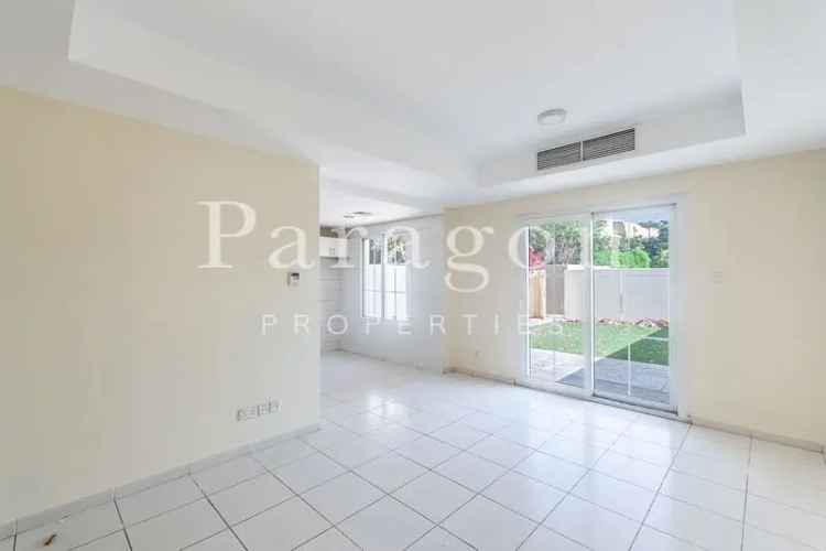 Rent contemporary townhouse in The Springs Dubai with garden and balcony