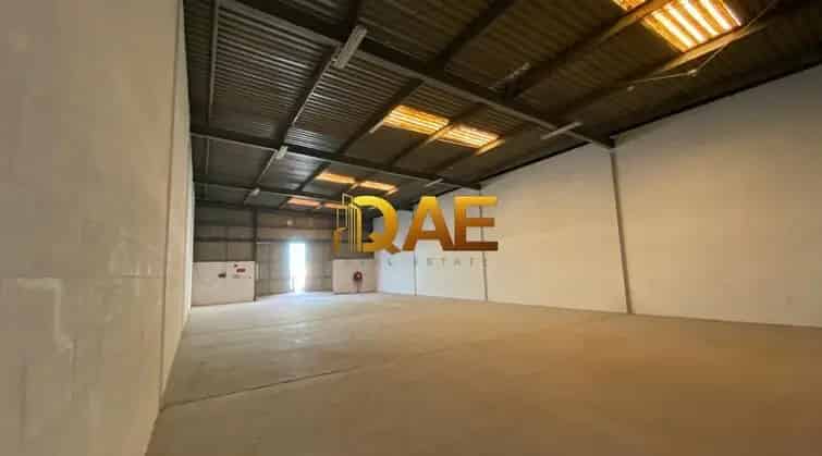 Rent Warehouse in Ras Al Khor Industrial Area with Excellent Features