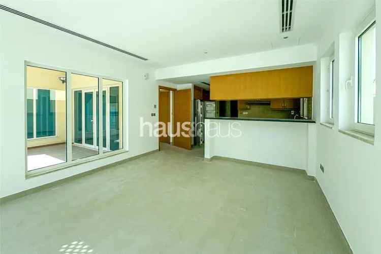3 Bedroom Villa To Rent